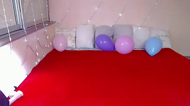 LizaSenri online show from 04/14/26, 07:24