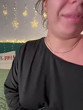 KimArts online show from 11/06/25, 09:08