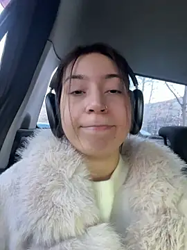 KimArts online show from 01/14/26, 01:26