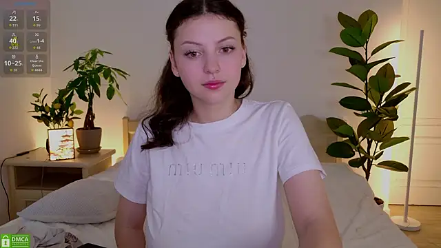 Snapshot of pusichka chatting on 10/10/25, 07:42 pusichka online show from 10/10/25, 07:42