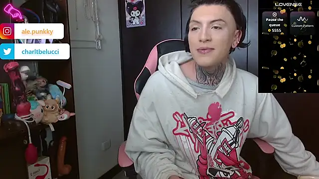 charlotbelucci  online show from 01/11/26, 05:53