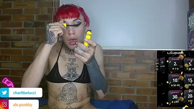 charlotbelucci  online show from 04/15/26, 03:16