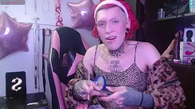 charlotbelucci  online show from 03/03/26, 07:37