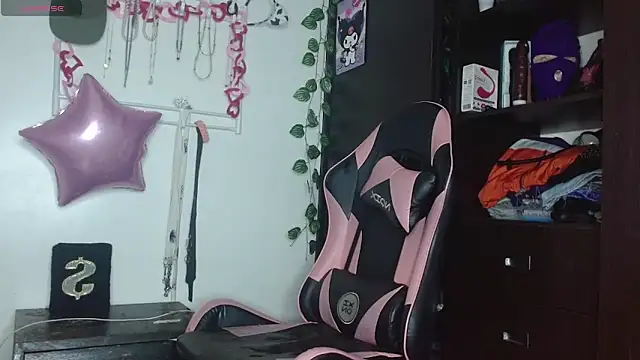 charlotbelucci  online show from 03/11/26, 11:21