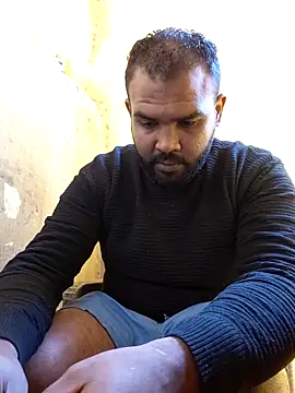 ListedLoin online show from 12/17/25, 07:35