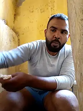 ListedLoin online show from 12/14/25, 09:37