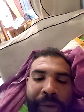 ListedLoin online show from 11/21/25, 01:15