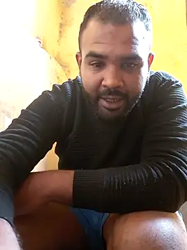 ListedLoin online show from 12/15/25, 07:36