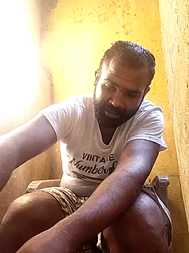 ListedLoin online show from 11/14/25, 12:42