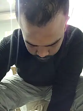 ListedLoin online show from 03/22/25, 09:24