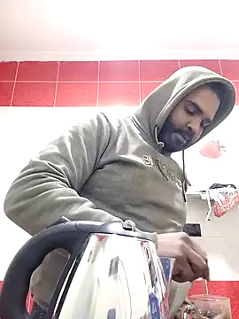 ListedLoin online show from 03/21/25, 07:02