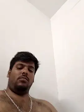 Snapshot of Manboobs178 chatting on 03/18/25, 02:51 Manboobs178 online show from 03/18/25, 02:51