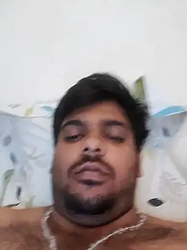 Snapshot of Manboobs178 chatting on 03/19/25, 07:07 Manboobs178 online show from 03/19/25, 07:07