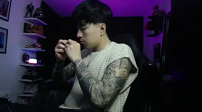 jung dragon online show from 03/11/25, 03:04
