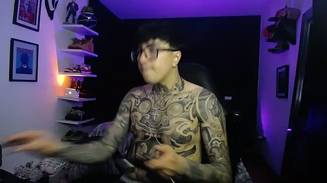 jung dragon online show from 11/10/25, 01:10