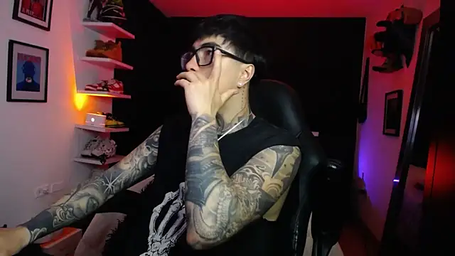 jung dragon online show from 10/03/25, 01:53