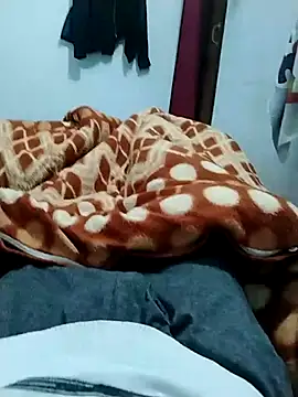 myhot1551 online show from 02/15/25, 04:23