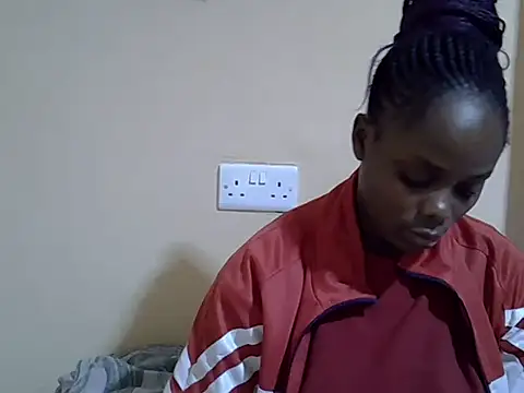 Snapshot of HOT-JAZMINE chatting on 09/17/25, 05:04 HOT-JAZMINE online show from 09/17/25, 05:04