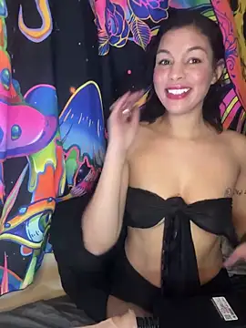 Snapshot of MeghanMarley chatting on 02/13/25, 03:07 MeghanMarley online show from 02/13/25, 03:07