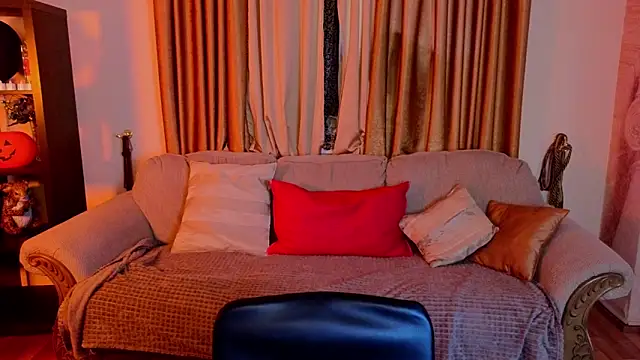 JessicaCartier online show from 11/13/25, 04:27