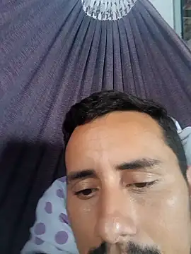 luissilva0071 online show from 02/05/25, 04:14