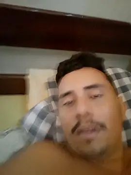 luissilva0071 online show from 11/24/25, 12:38