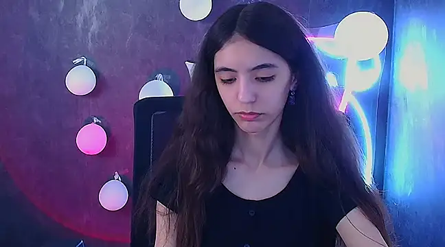 Snapshot of Aishell_ chatting on 03/15/25, 03:37 Aishell online show from 03/15/25, 03:37
