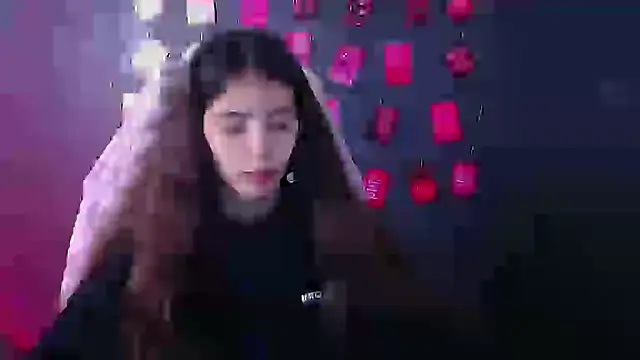 Aishell  online show from 11/02/25, 06:18