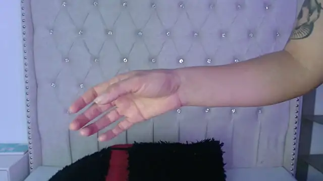 Abril Squirt online show from 10/27/25, 08:32