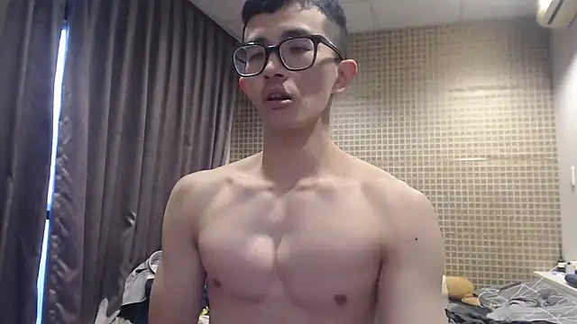 Snapshot of Stevenjt chatting on 11/10/25, 04:06 Stevenjt online show from 11/10/25, 04:06