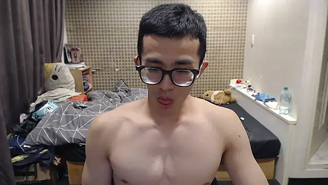 Snapshot of Stevenjt chatting on 10/15/25, 04:48 Stevenjt online show from 10/15/25, 04:48