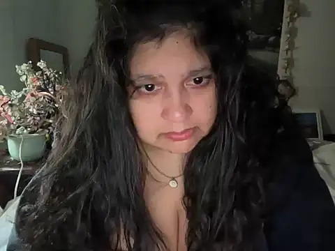 MelanieFawker online show from 11/28/25, 05:46