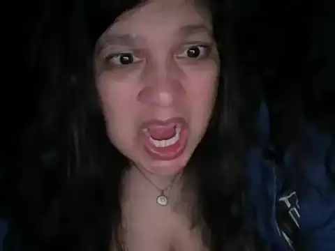 MelanieFawker online show from 11/17/25, 10:08