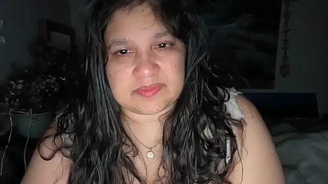 MelanieFawker online show from 10/19/25, 03:31