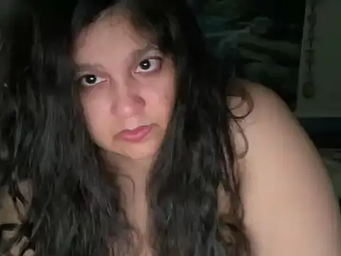 MelanieFawker online show from 12/04/25, 06:51