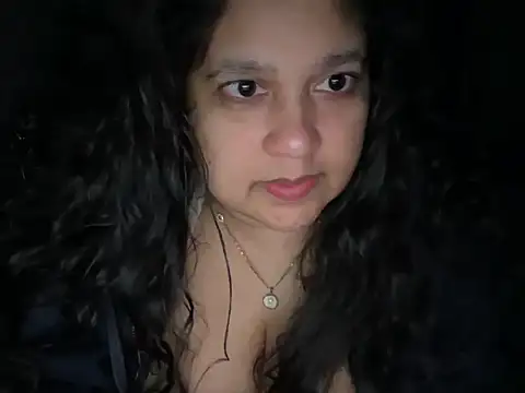 MelanieFawker online show from 10/21/25, 01:43