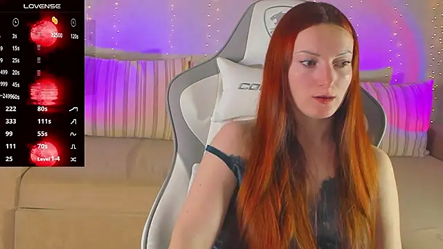 Snapshot of FlamyGold chatting on 02/24/26, 01:28 FlamyGold online show from 02/24/26, 01:28