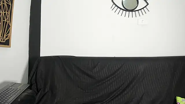 EmilyGomezLS online show from 04/08/26, 11:22