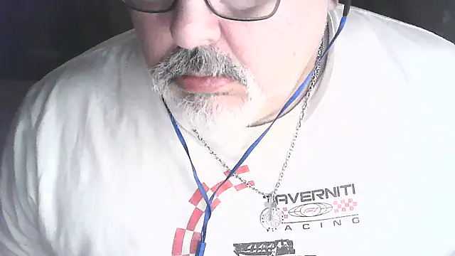 Snapshot of cashot58 chatting on 05/17/26, 12:49 cashot58 online show from 05/17/26, 12:49