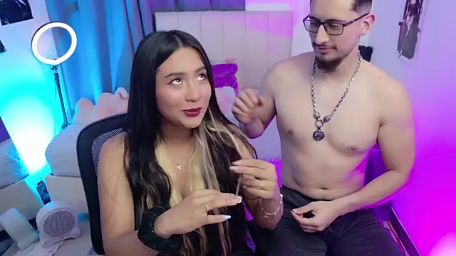 Hades Neferti online show from 11/20/25, 01:39