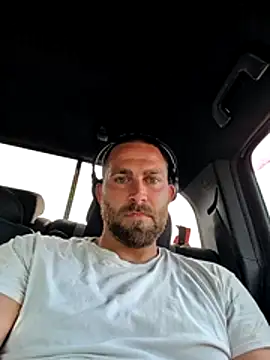jwiththethickone413 online show from 06/26/26, 08:58