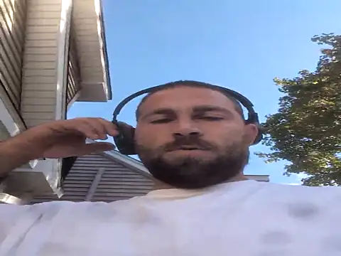 jwiththethickone413 online show from 10/03/25, 03:46