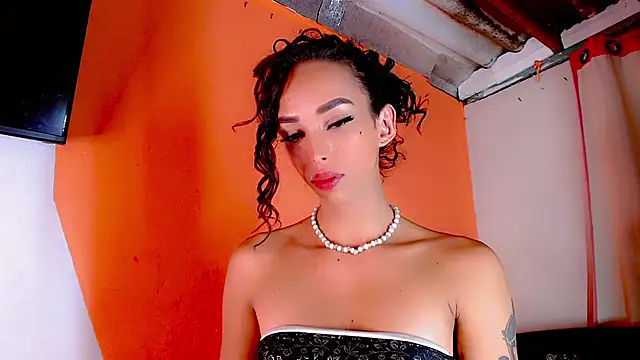 Snapshot of Bigcatalove chatting on 03/21/25, 06:07 Bigcatalove online show from 03/21/25, 06:07