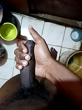 Tamil boy age28 online show from 10/23/25, 02:21