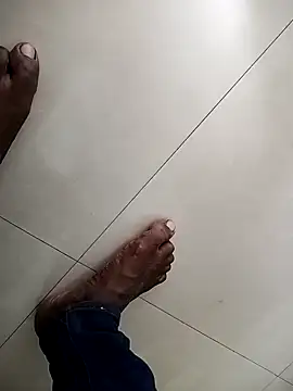 Tamil boy age28 online show from 10/27/25, 10:27