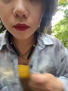 Eliza-E online show from 05/30/26, 03:46