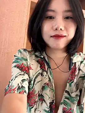 Eliza-E online show from 04/01/26, 01:19