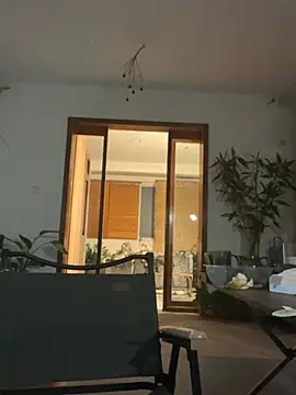 Eliza-E online show from 04/02/26, 01:07