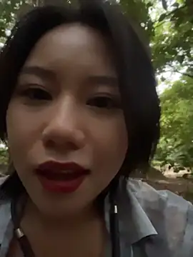Eliza-E online show from 06/01/26, 10:04