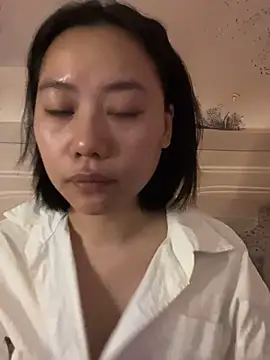 Eliza-E online show from 02/01/26, 10:41